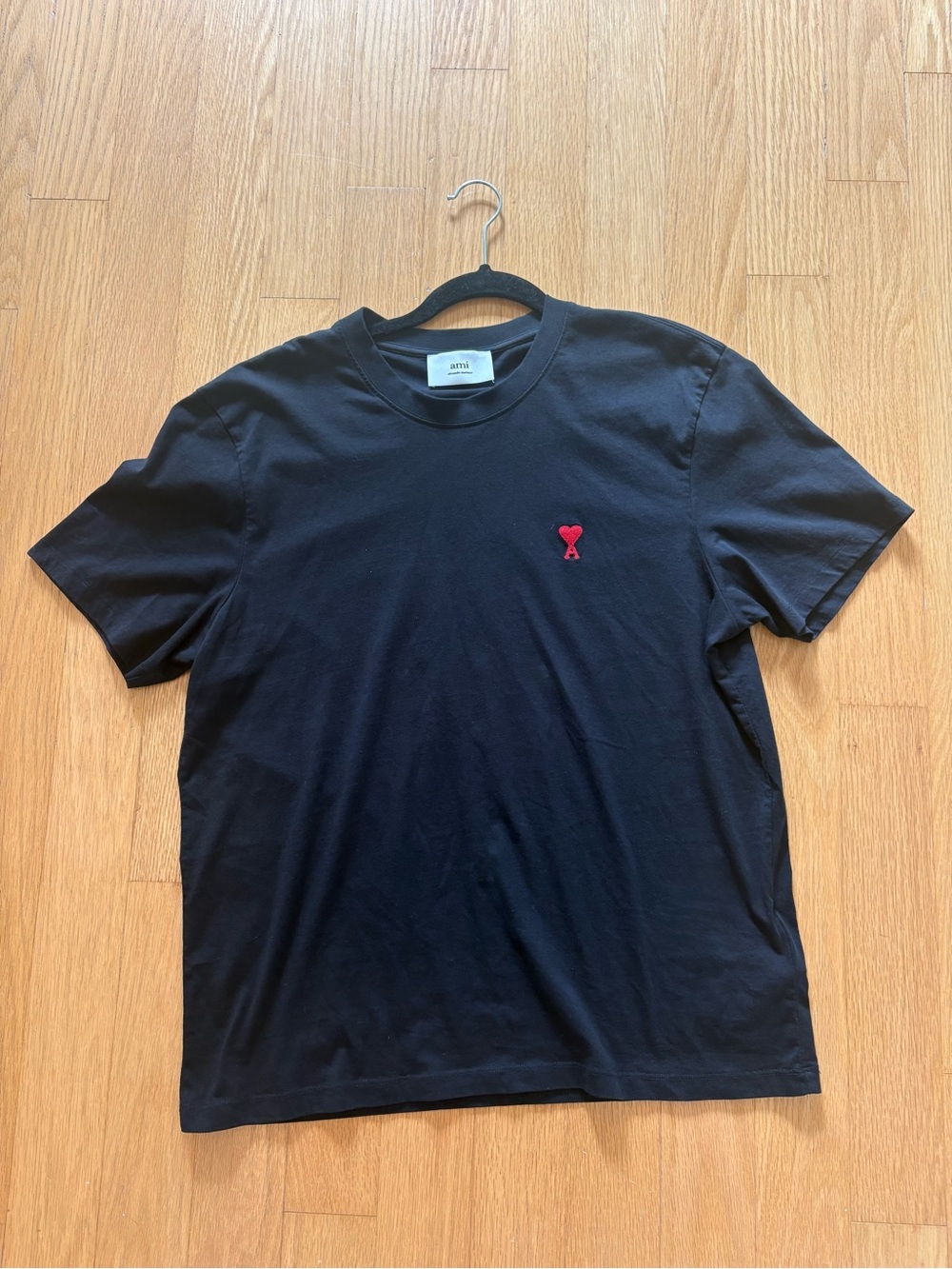 Ami Black Short-Sleeve Crewneck T-Shirt with Small Red Heart Motif